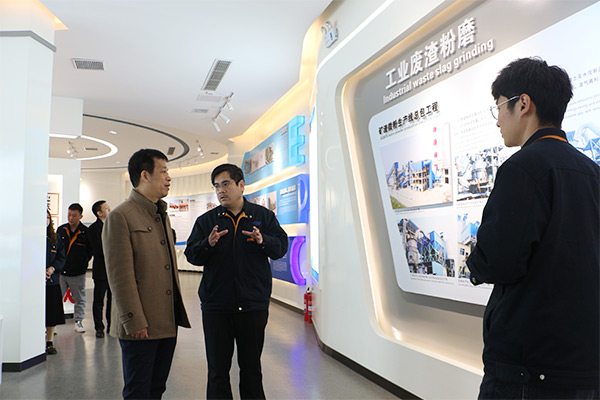河南省商務廳領導蒞臨新鄉(xiāng)長城機械實地核查電子商務發(fā)展情況
